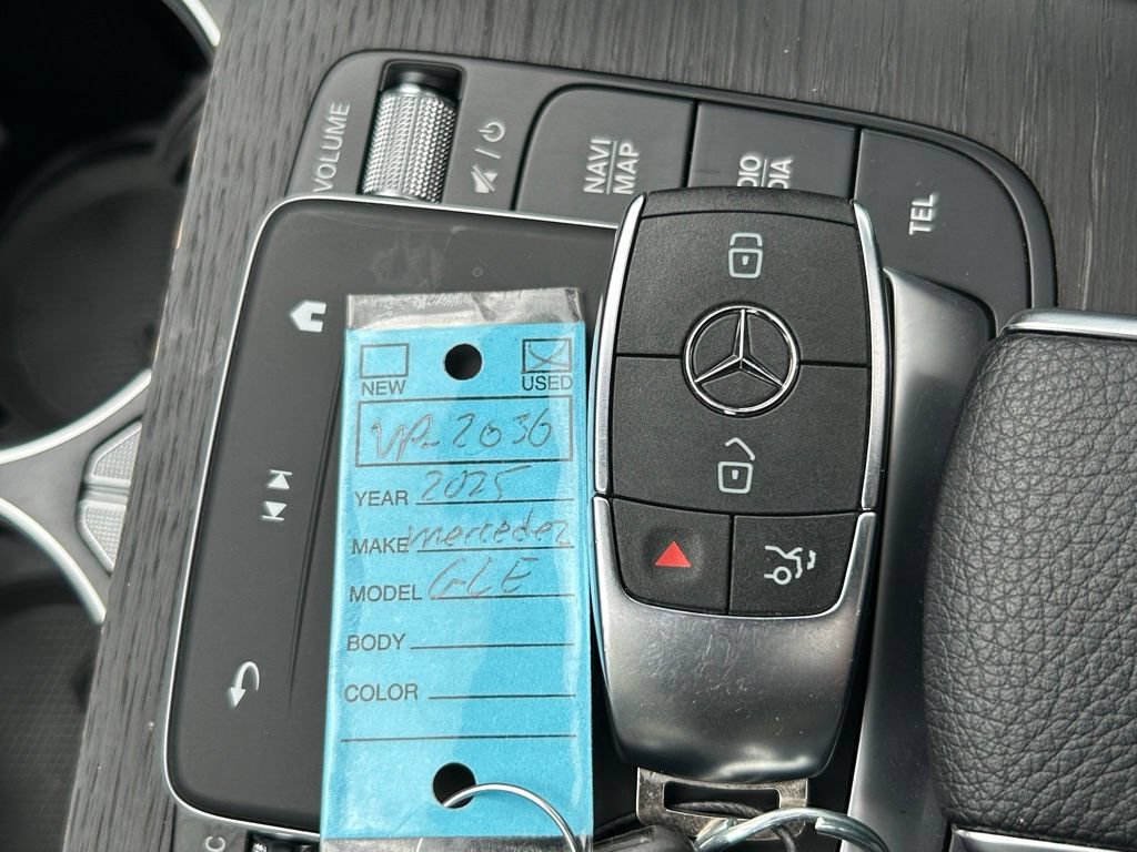 Used 2025 Mercedes-Benz GLE 350 4MATIC image 55