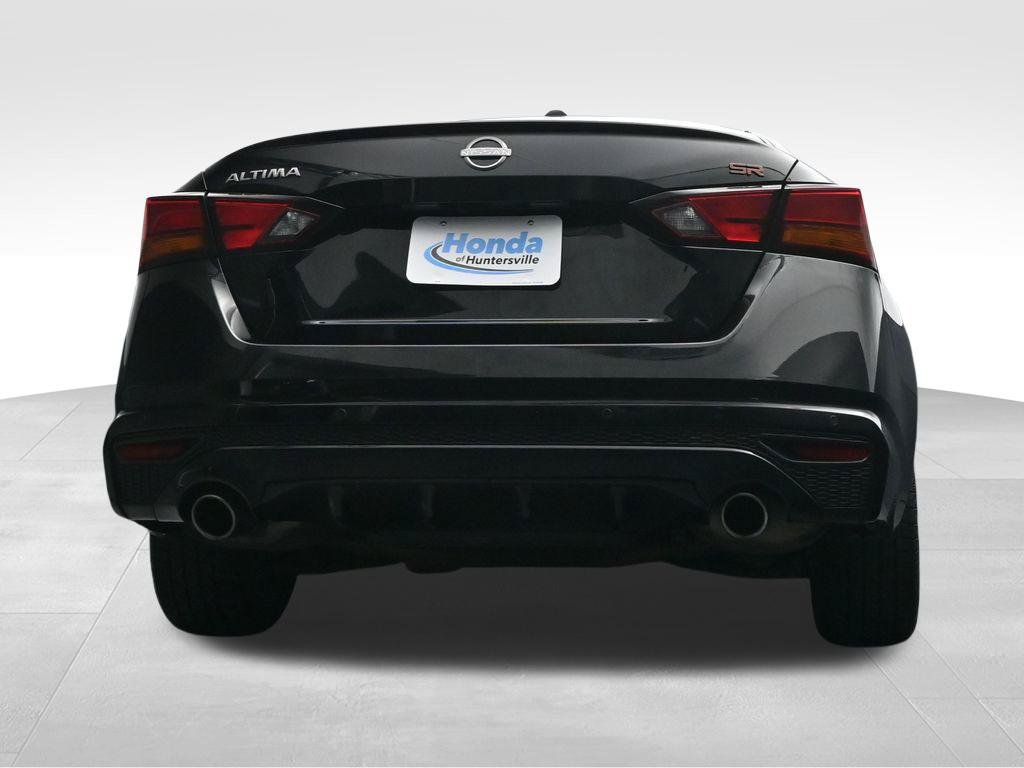 Used 2025 Nissan Altima 2.5 SR FWD image 39
