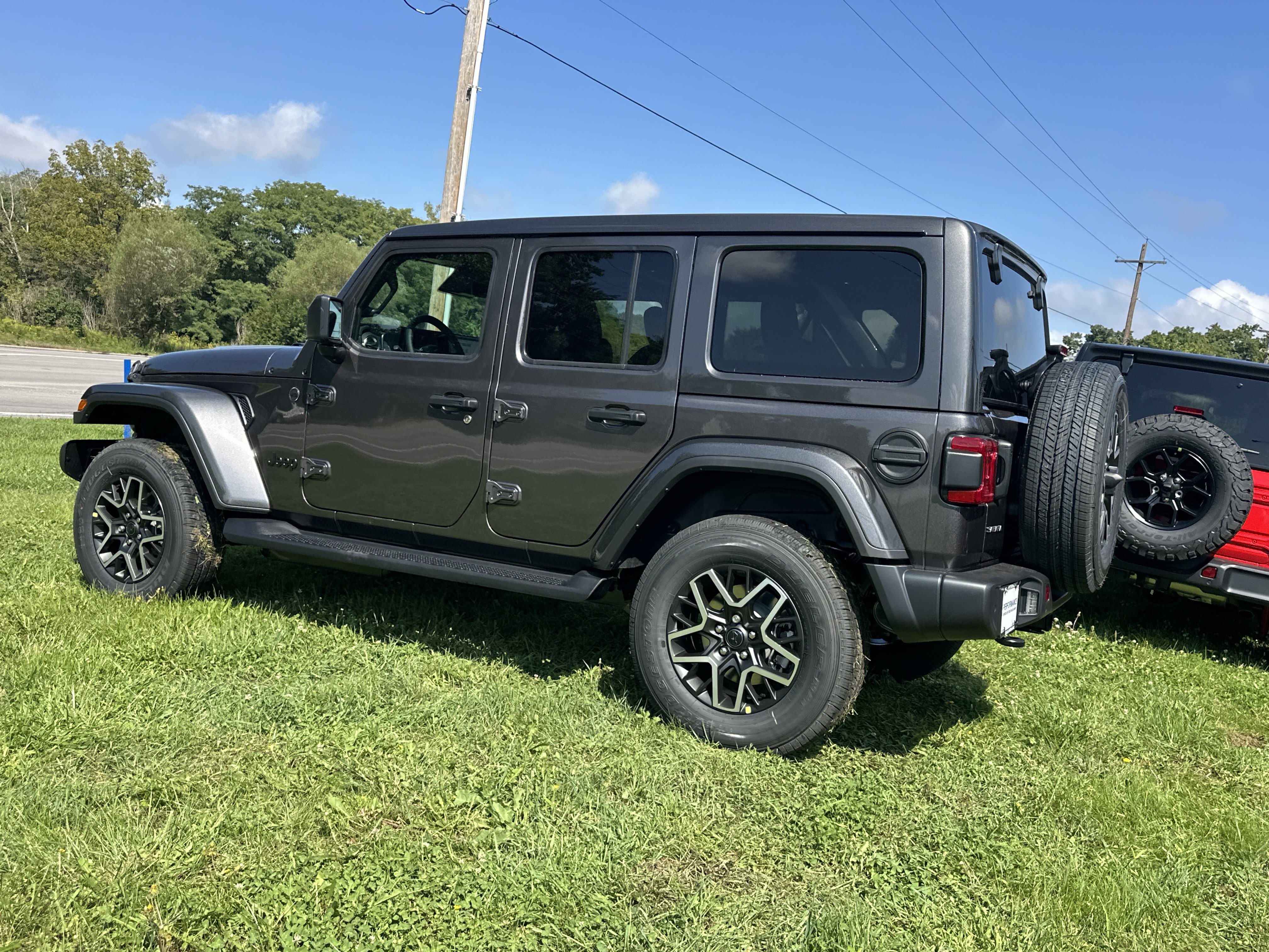 New 2027 Jeep Wrangler Unlimited Sahara AWD/4WD image 26