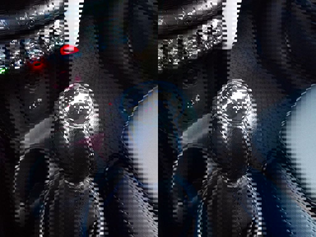 Used 2018 MINI Cooper S image 22