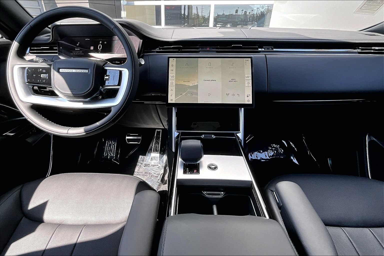 New 2026 Land Rover Range Rover SE AWD/4WD image 5