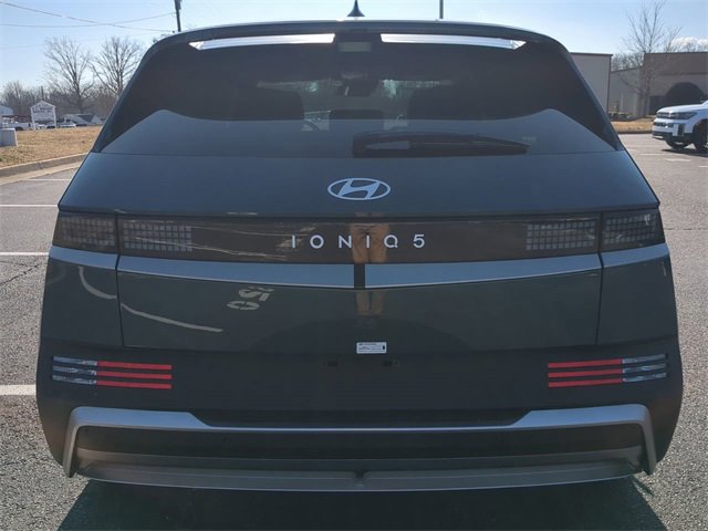 New 2026 Hyundai Ioniq 5 SEL image 5
