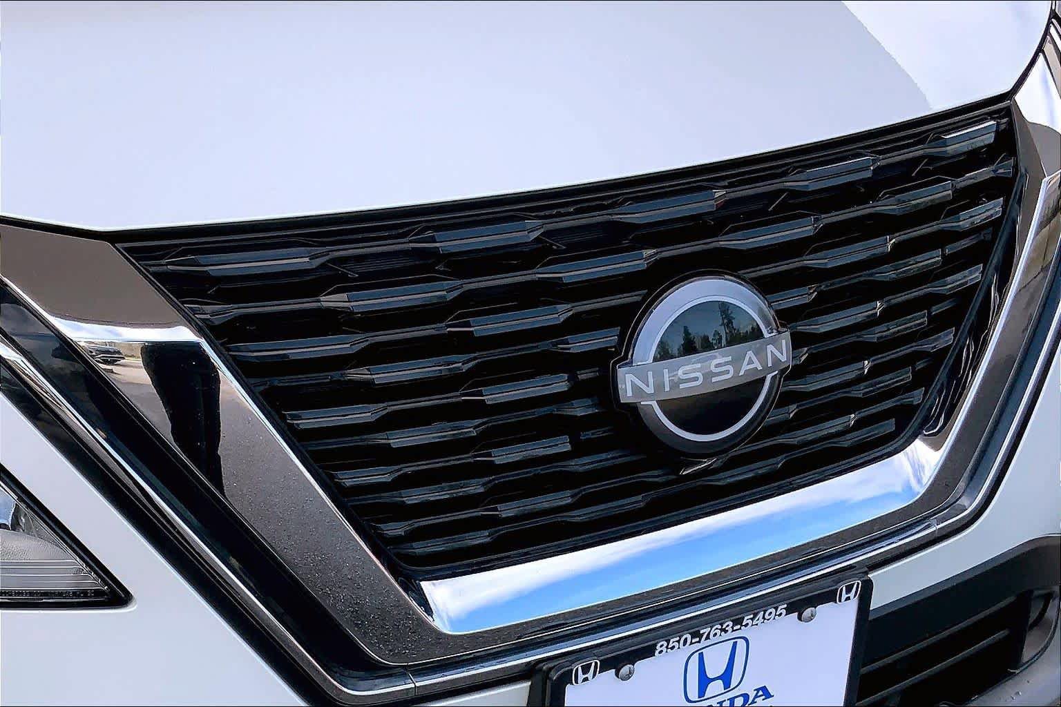 Used 2022 Nissan Rogue SV FWD image 32
