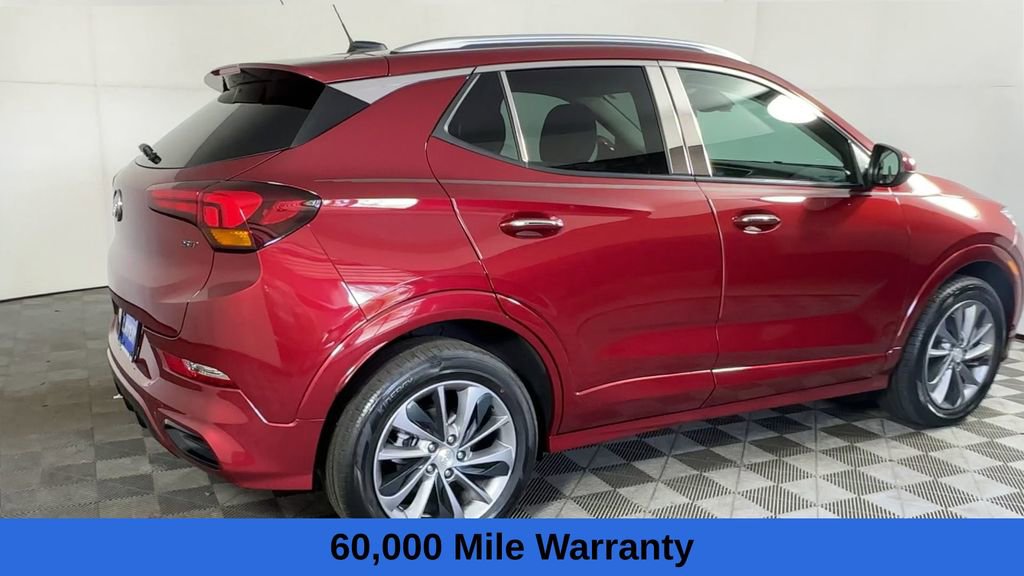 Used 2023 Buick Encore GX Select w/ Sport Touring Package FWD image 3