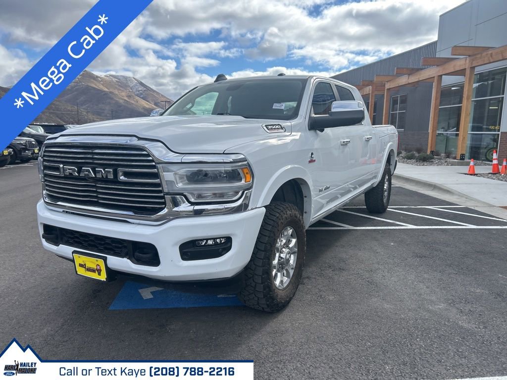 Used 2021 RAM 3500 Laramie AWD/4WD image 3