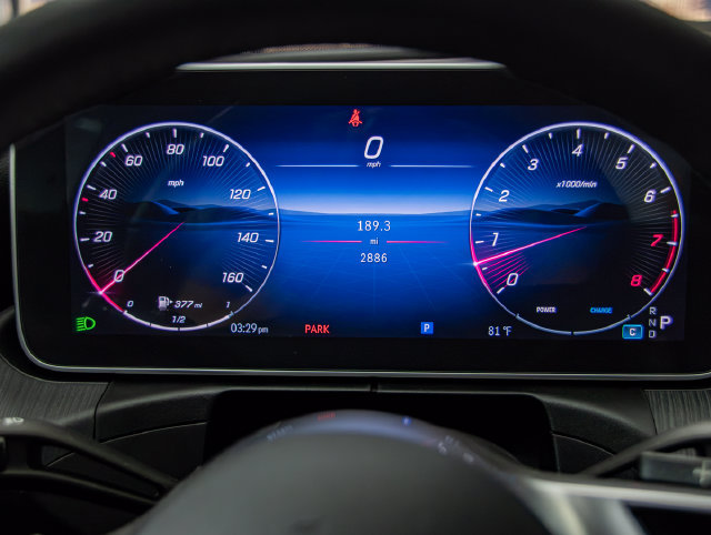 Certified 2026 Mercedes-Benz C 300 4MATIC Sedan image 18