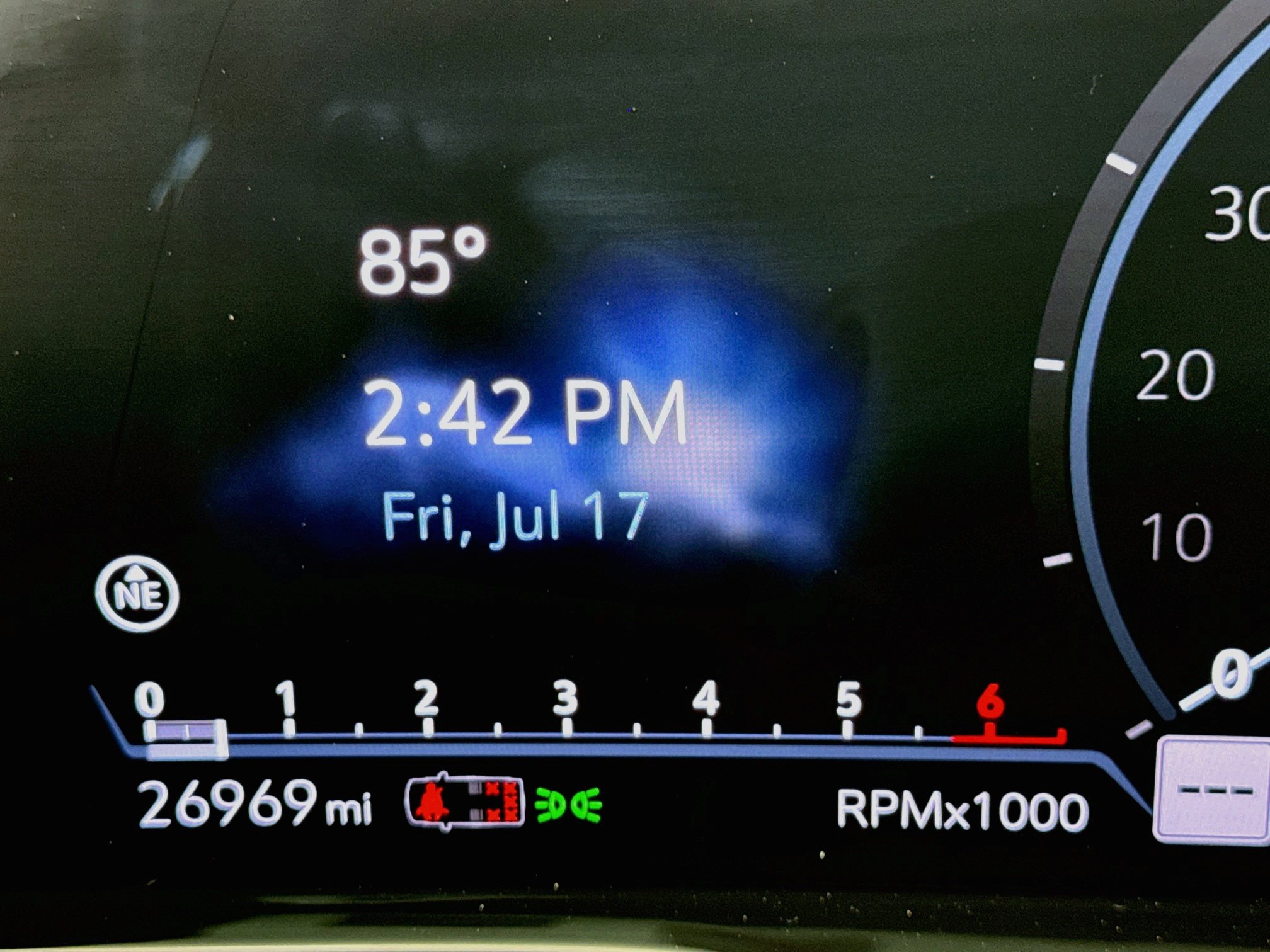 Used 2022 Cadillac Escalade Sport RWD image 14