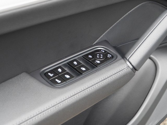 New 2026 Porsche Cayenne Coupe image 16