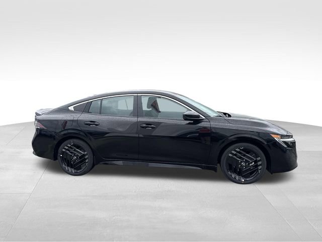 New 2026 Nissan Sentra SR w/ Floor Mat Package FWD image 10