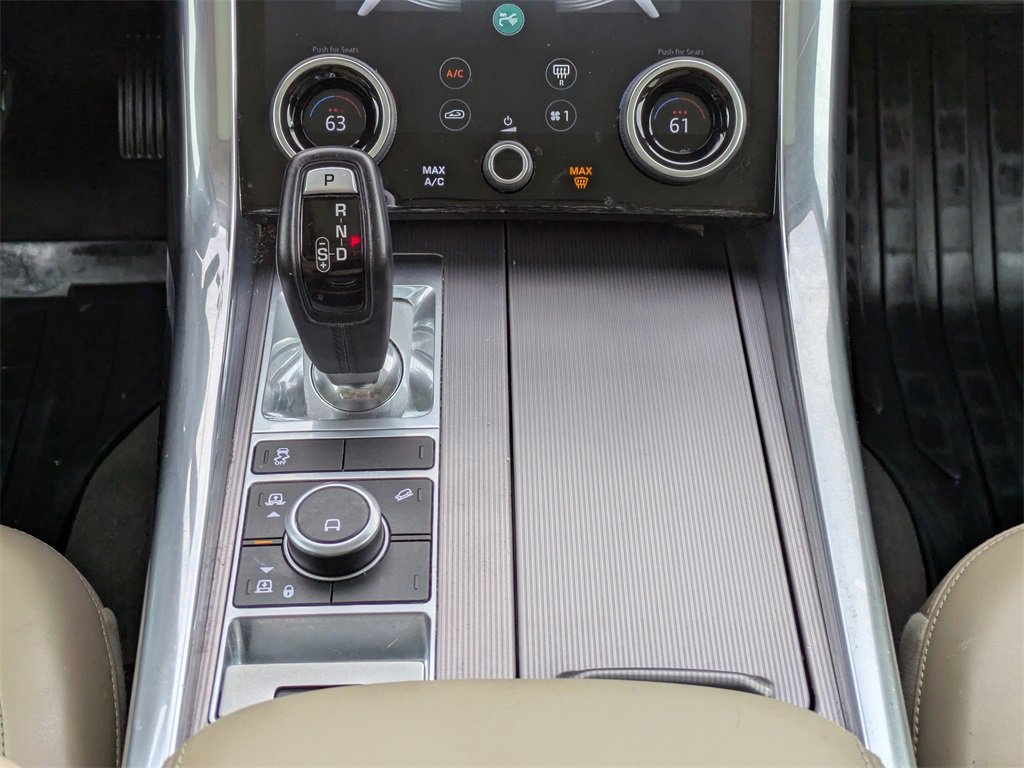 Used 2020 Land Rover Range Rover Sport HSE image 17