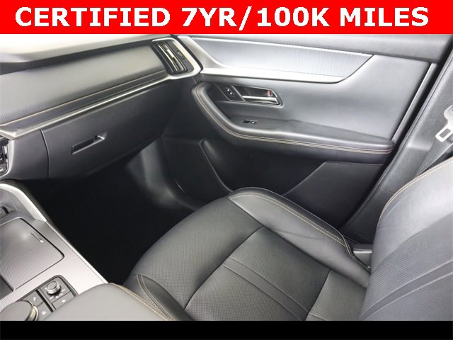 Used 2024 MAZDA CX-90 3.3 Turbo w/ Preferred Plus image 16