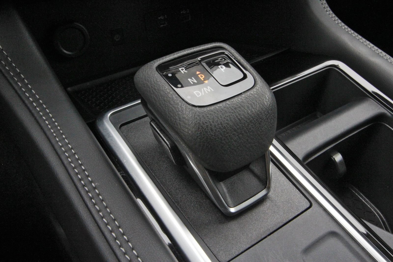 Certified 2025 Nissan Pathfinder Platinum AWD/4WD image 31