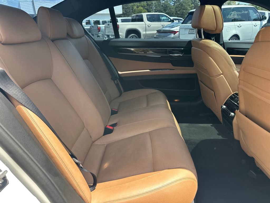 Used 2015 BMW 740Li w/ Executive Package RWD image 16