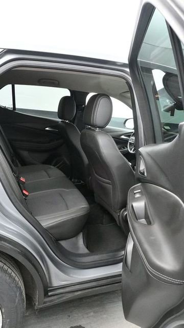 Used 2025 Buick Encore GX Preferred image 13