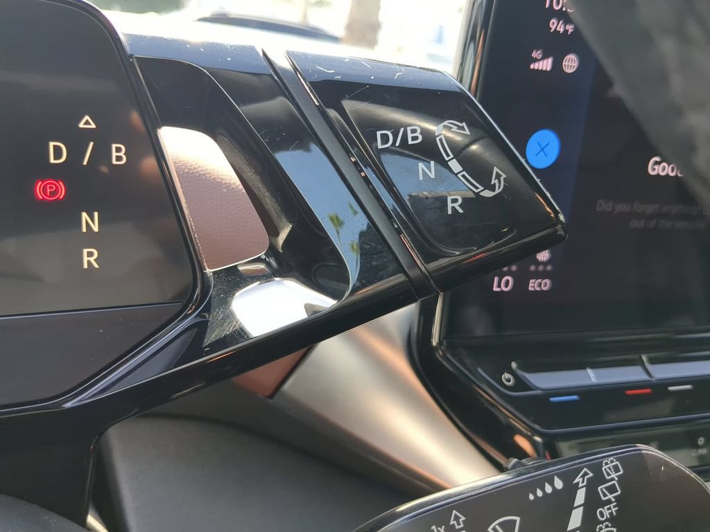 Certified 2022 Volkswagen ID.4 Pro S RWD image 28