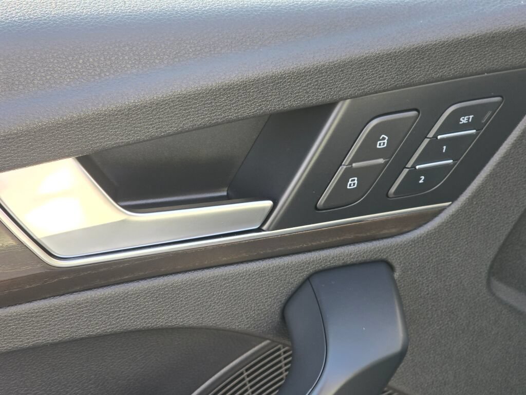 Used 2019 Audi Q5 2.0T Premium Plus AWD/4WD image 35