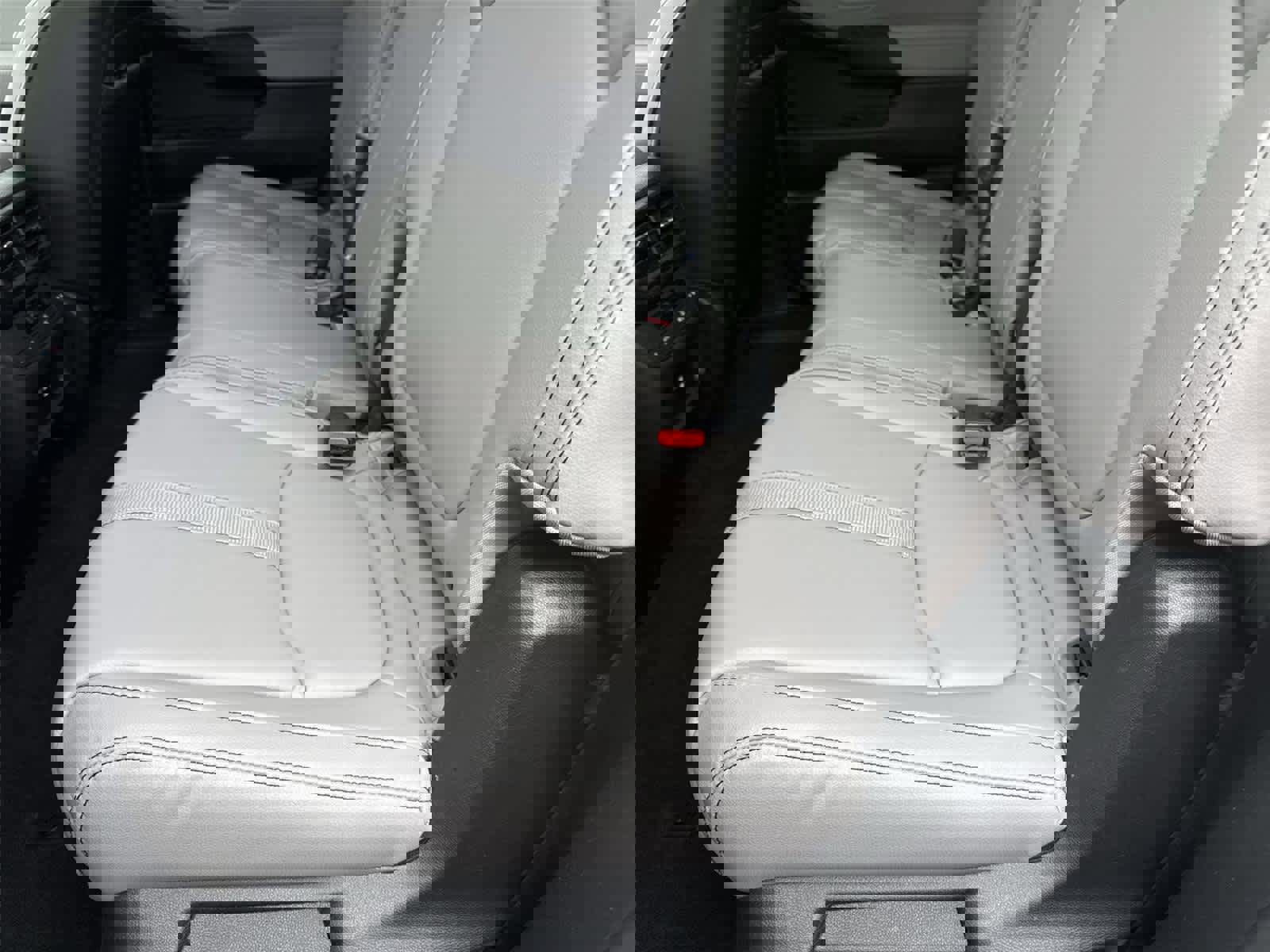 Used 2025 Honda Pilot EX-L image 15