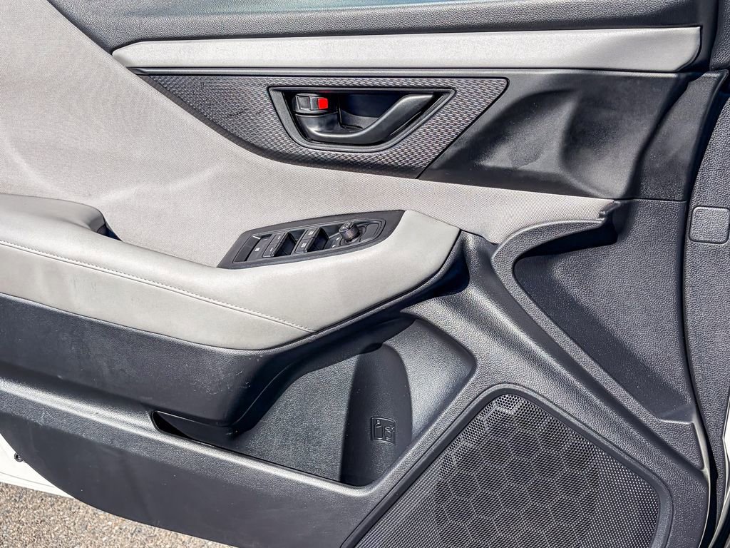 Used 2020 Subaru Legacy image 40