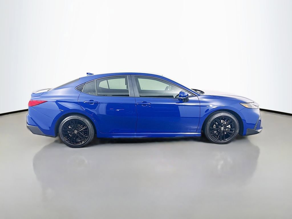 New 2026 Toyota Camry SE image 4