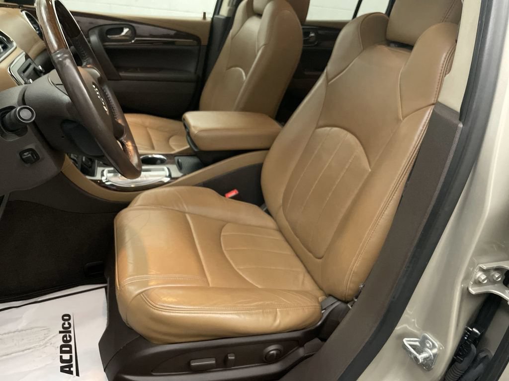 Used 2016 Buick Enclave Premium w/ Experience Buick Package FWD image 11