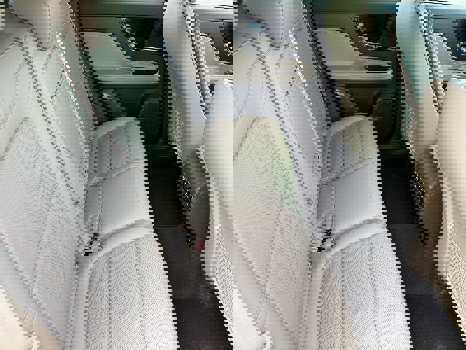 Used 2024 Lincoln Corsair Reserve w/ Equipment Group 201A image 15