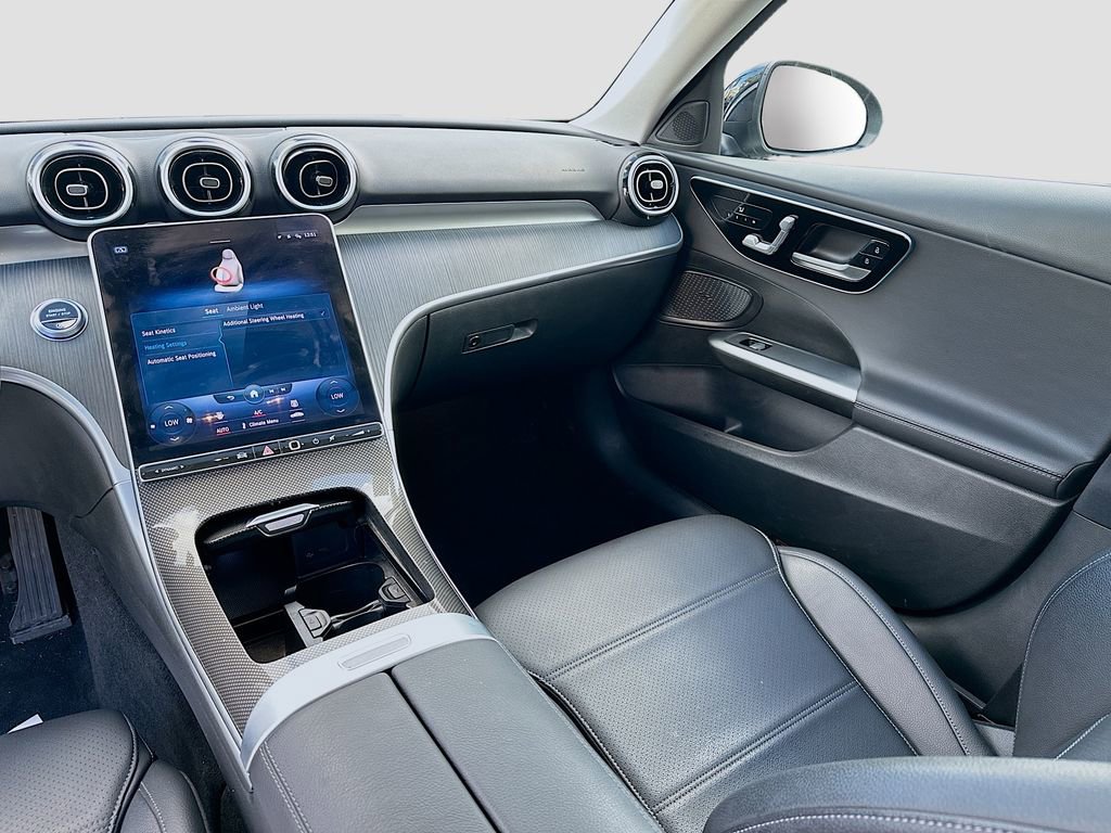 Used 2022 Mercedes-Benz C 300 4MATIC Sedan image 26