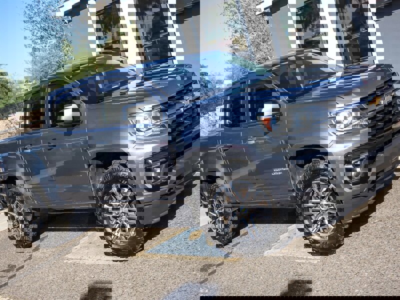 Used 2022 Chevrolet Colorado LT w/ Luxury Package image 5