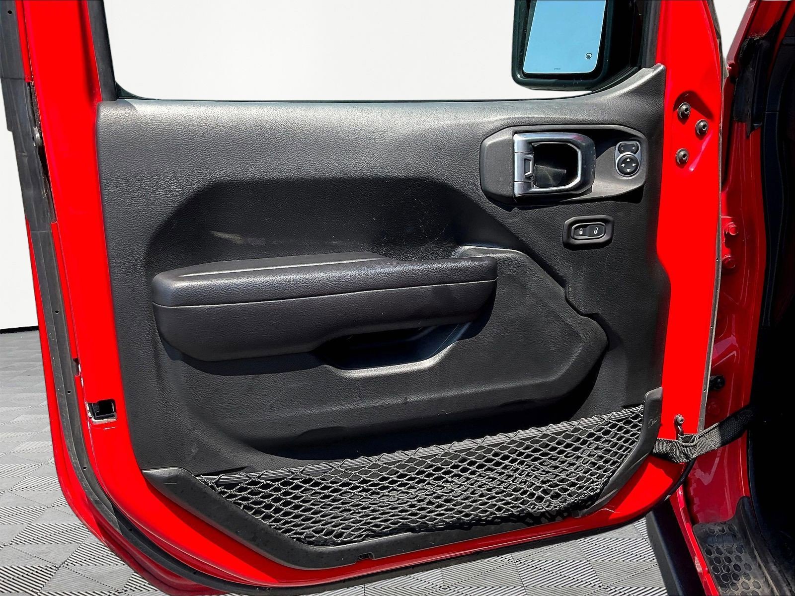 Used 2018 Jeep Wrangler Sport AWD/4WD image 20