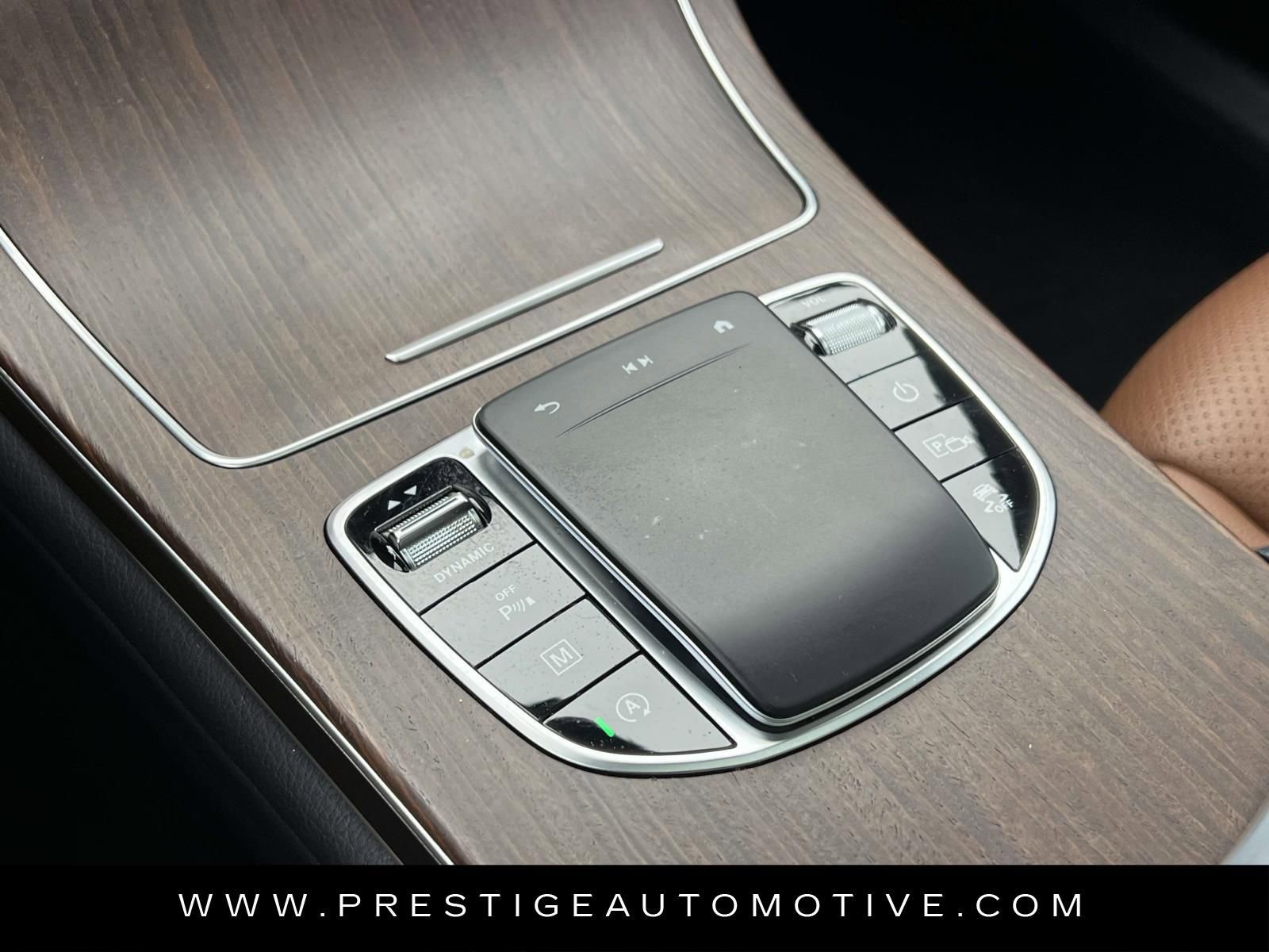 Used 2022 Mercedes-Benz GLC 300 4MATIC image 30