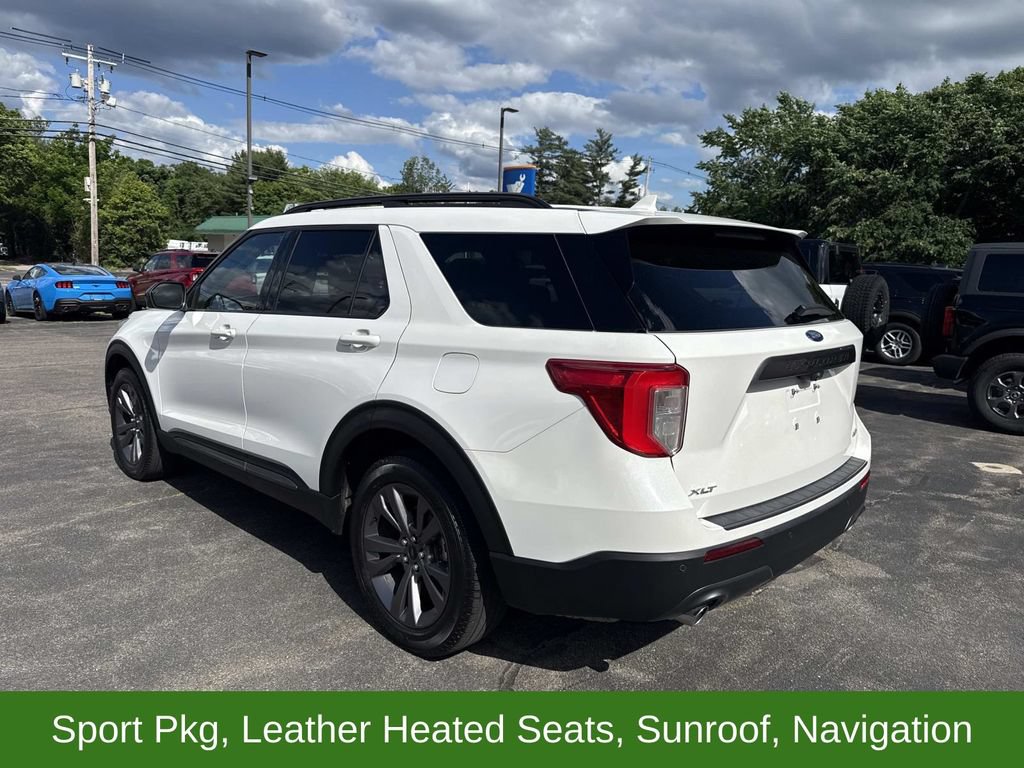 Used 2022 Ford Explorer XLT w/ Equipment Group 202A AWD/4WD image 3