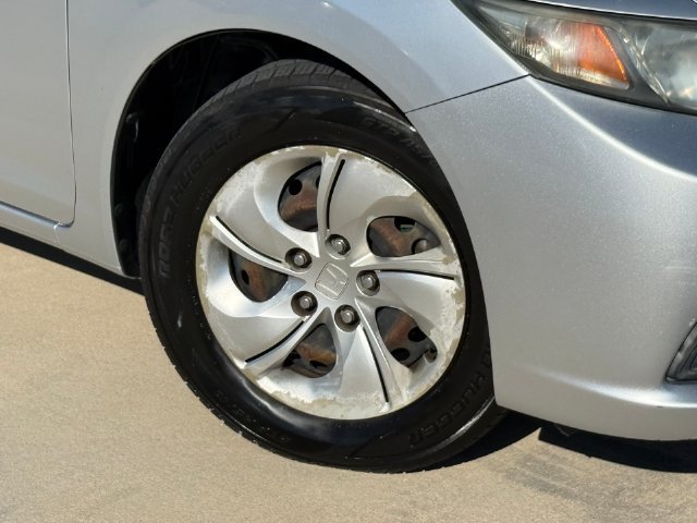 Used 2013 Honda Civic LX image 2