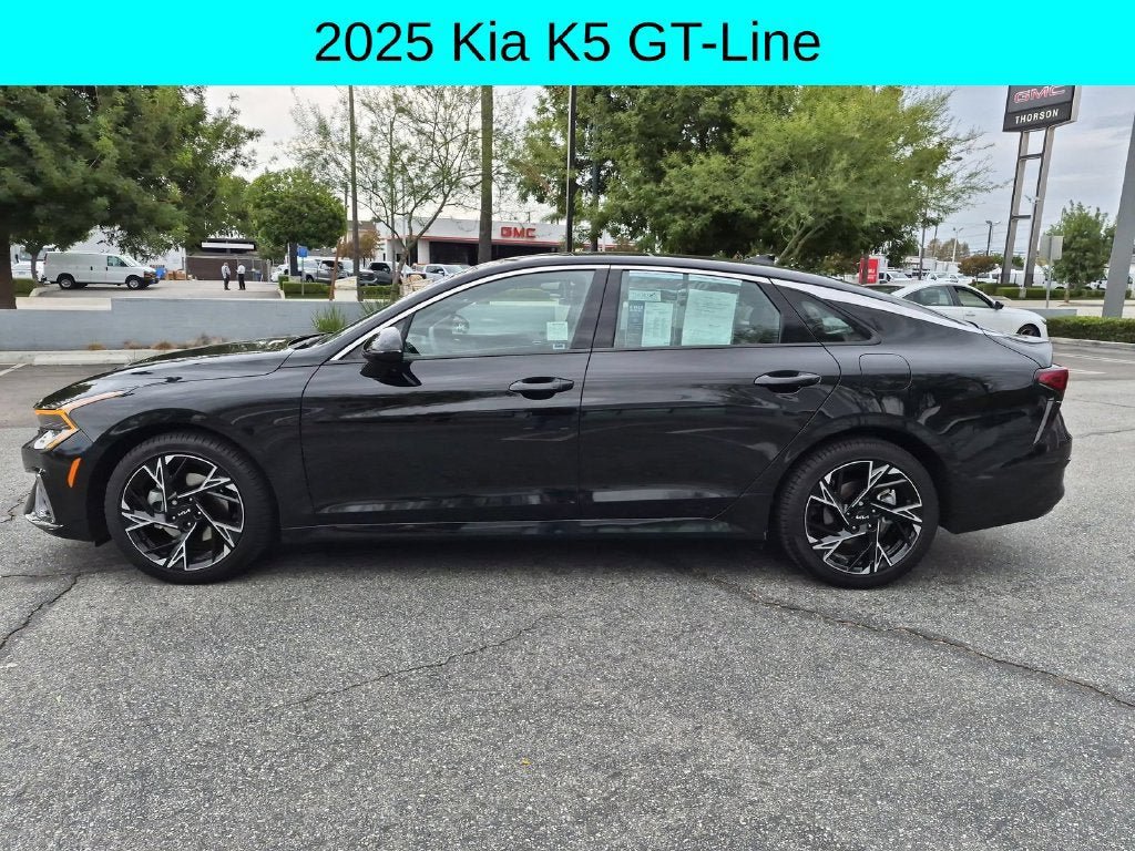 Used 2025 Kia K5 GT-Line w/ GT-Line Premium Package FWD image 3