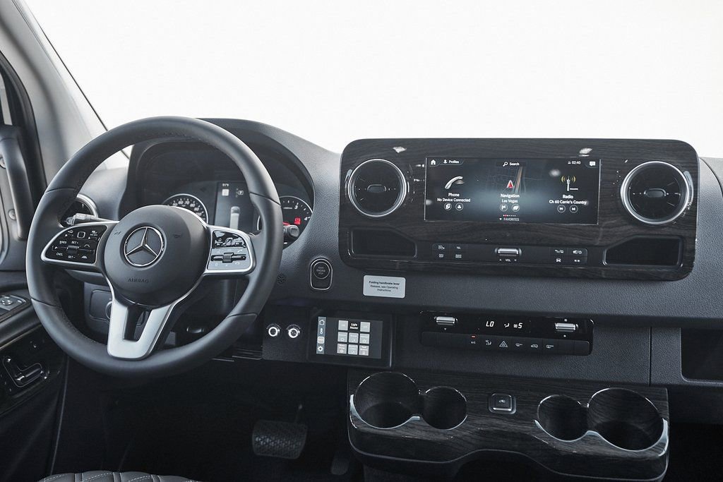 Used 2024 Mercedes-Benz Sprinter 3500 w/ Parking Package image 44