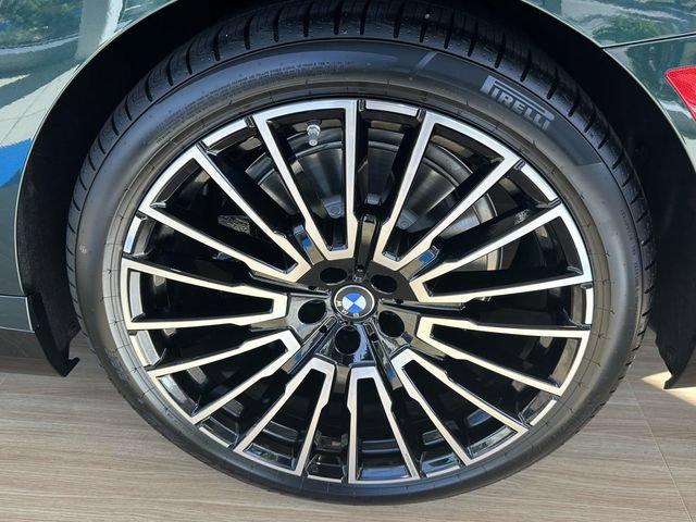 New 2027 BMW 740i xDrive w/ Executive Package AWD/4WD image 7
