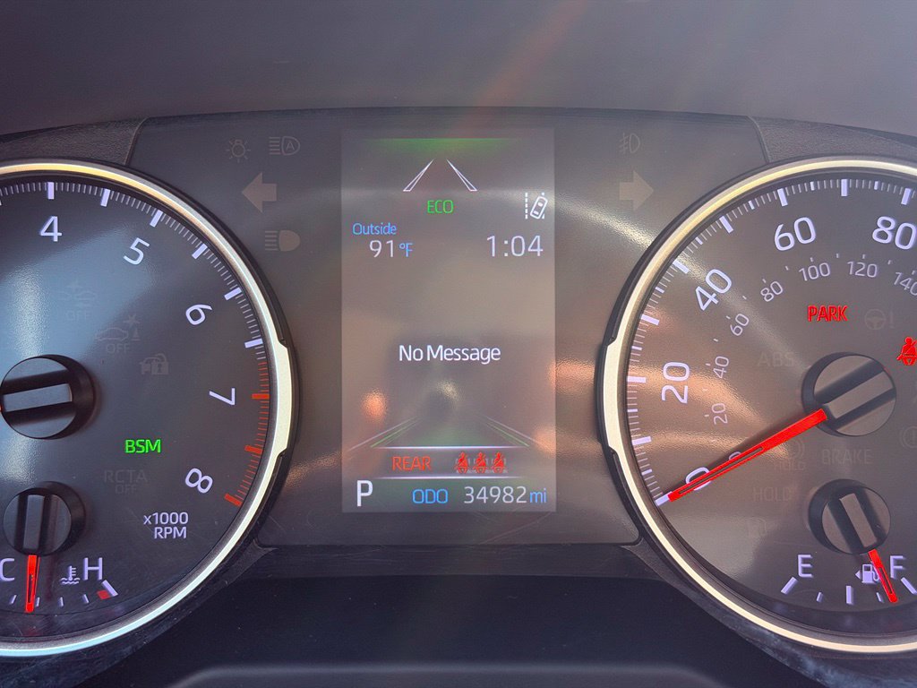 Used 2021 Toyota RAV4 LE FWD image 21