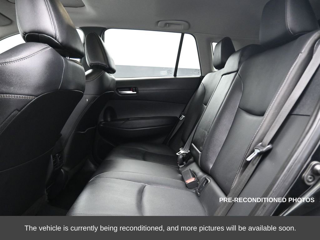 Used 2023 Toyota Corolla Cross XLE image 18