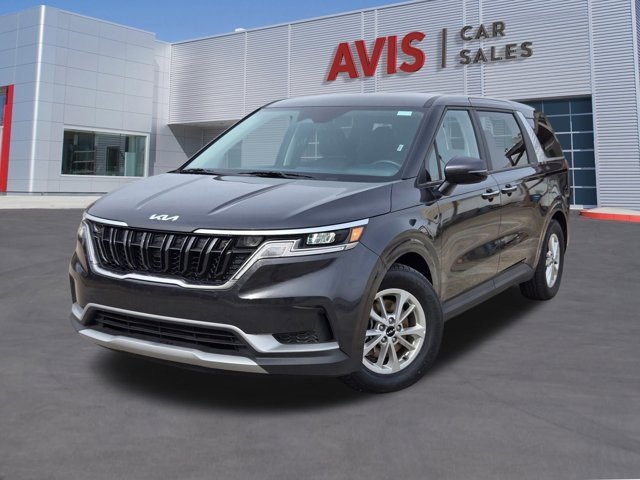 Used 2024 Kia Carnival LX image 1