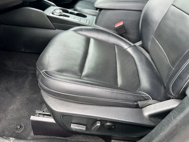 Used 2021 Ford Escape SEL FWD image 14