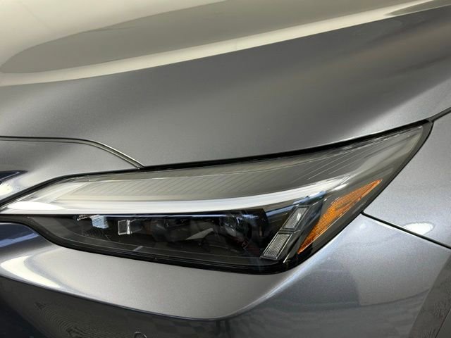 Used 2025 Lexus NX 250 FWD w/ Accessory Package (2T) image 13