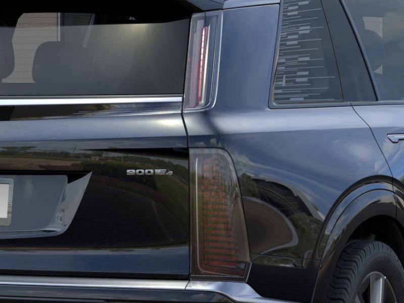 New 2026 Cadillac Vistiq Luxury w/ LPO, Floor Liner Package image 11