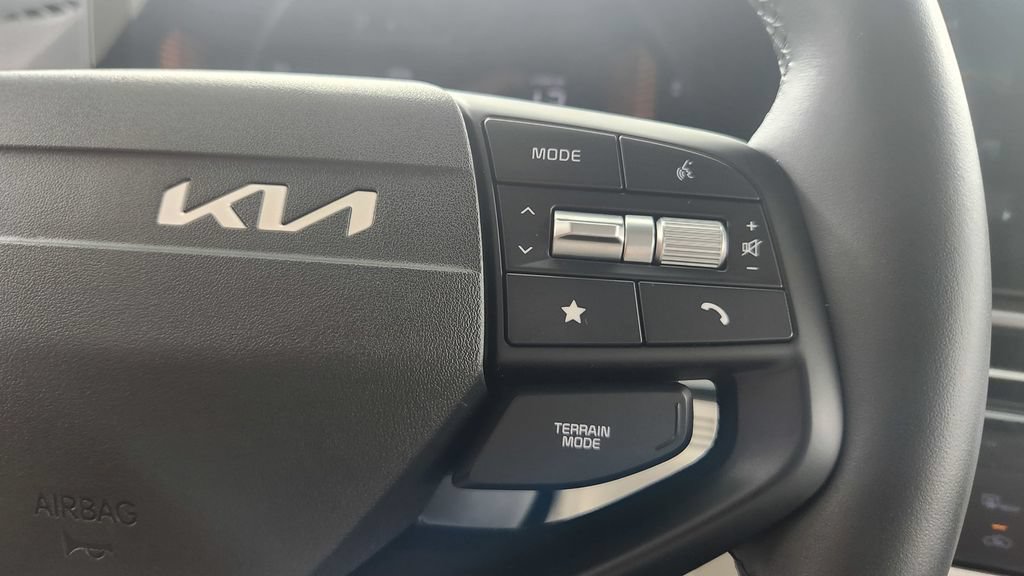Used 2026 Kia Sportage EX AWD/4WD image 24