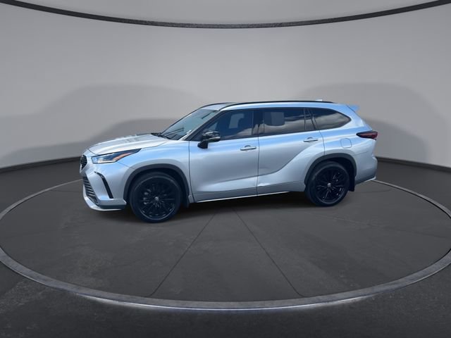 Used 2024 Toyota Highlander XSE image 9