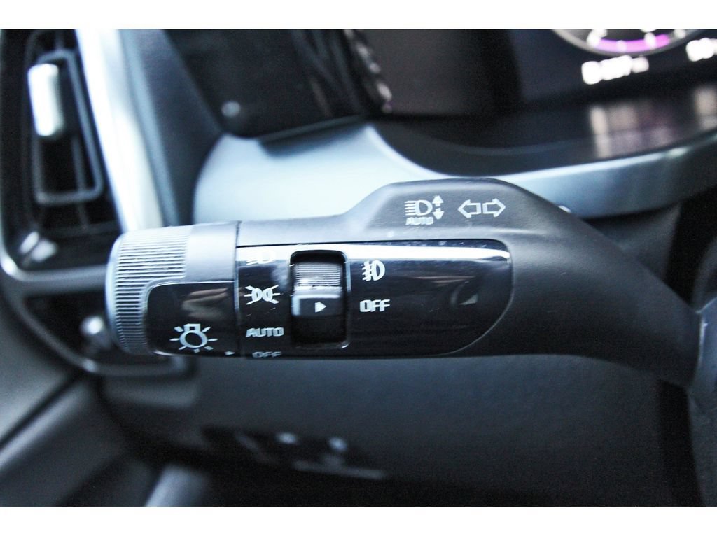 Used 2023 Kia Sorento SX AWD/4WD image 16