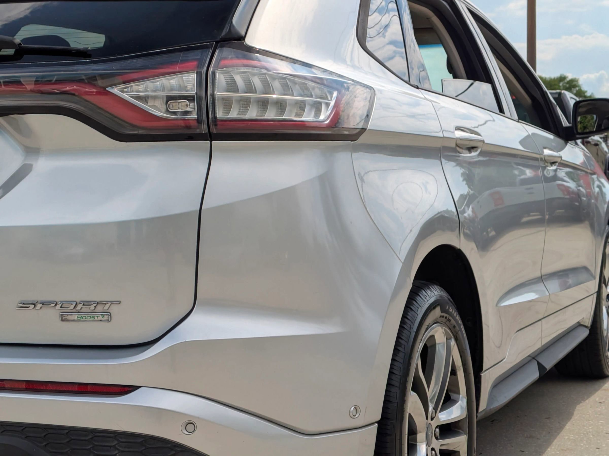 Used 2015 Ford Edge Sport w/ Equipment Group 401A image 6