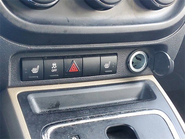 Used 2012 Jeep Patriot Limited w/ Sun/Sound Group image 23