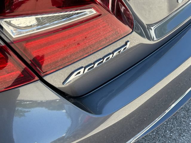Used 2017 Honda Accord EX-L image 12