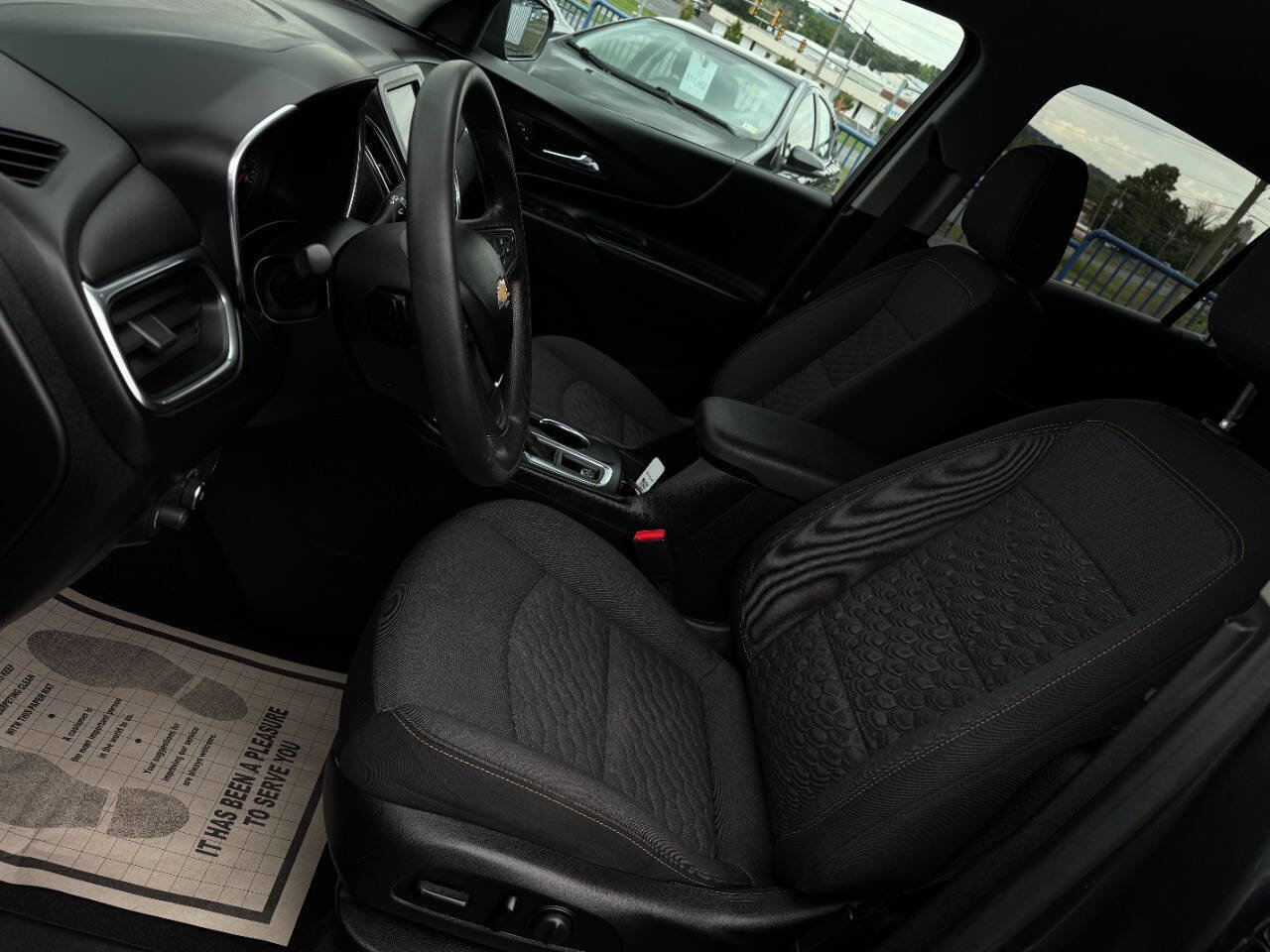 Used 2020 Chevrolet Equinox LT image 8