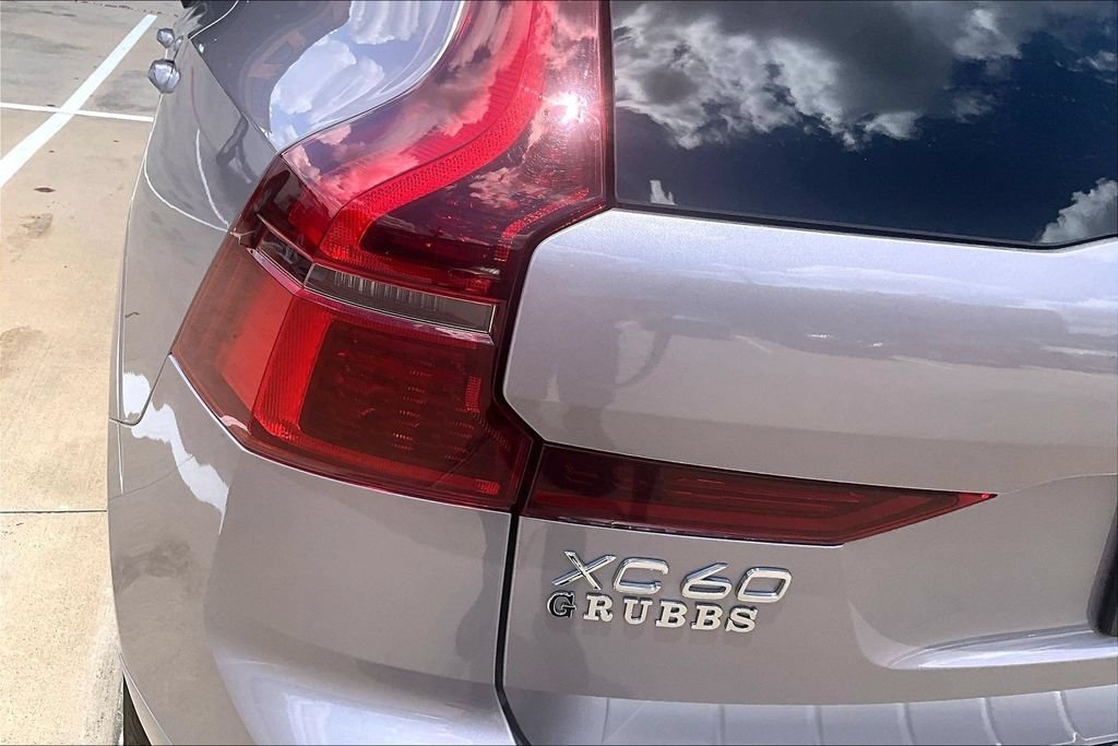 Used 2026 Volvo XC60 B5 Plus AWD/4WD image 40