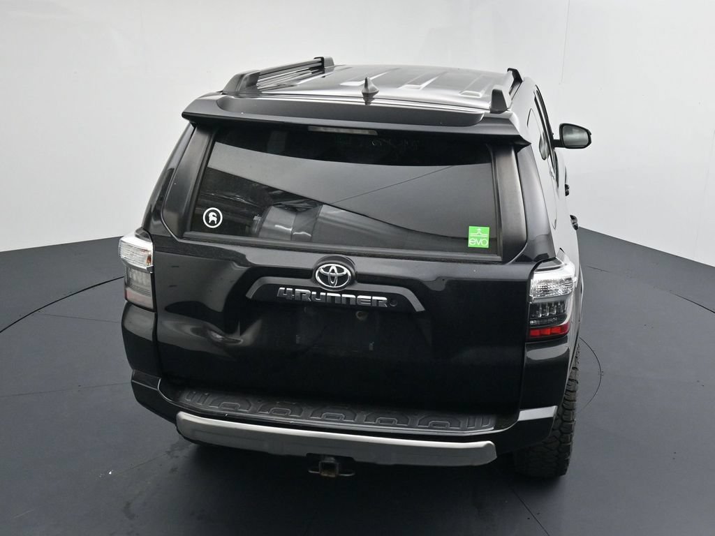 Used 2019 Toyota 4Runner TRD Off-Road AWD/4WD image 14