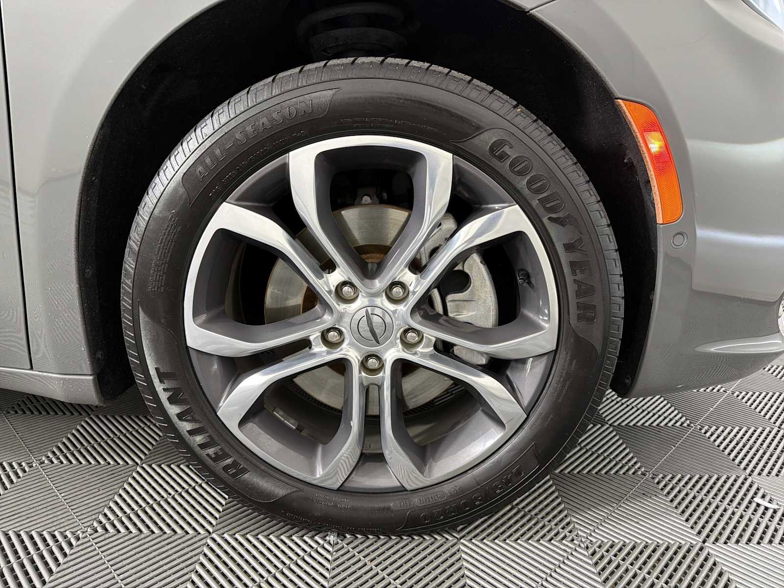 Used 2021 Chrysler Pacifica Pinnacle image 10